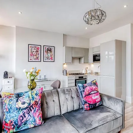 Elegant 1 Bed Apartment- Hampstead Village London Exterior photo